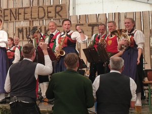 Bezirksmusikfest in Längenfeld